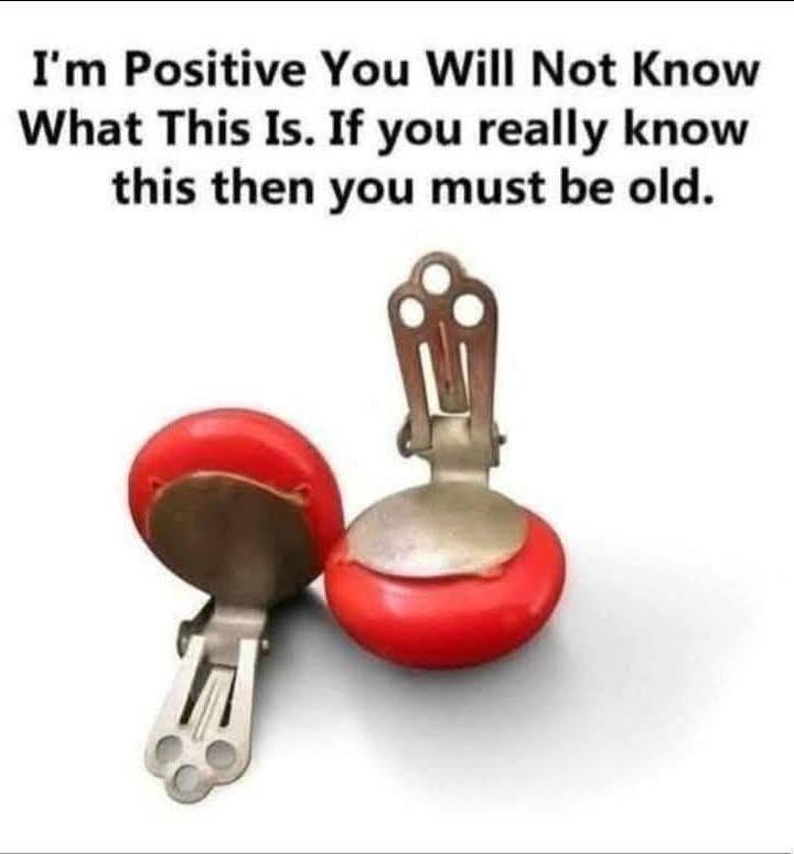 Nostalgic Object: Do You Recognize This Classic Vintage Accessory? 821123506_1118916200459911_8124516483679191886_n